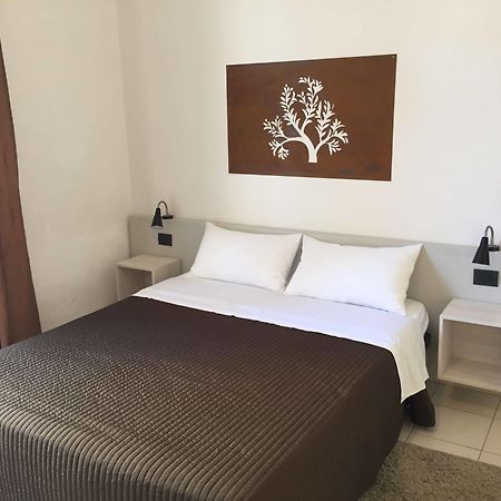 Greenriver Hotel Ponsacco Bagian luar foto