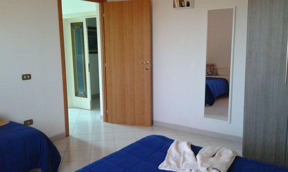 Greenriver Hotel Ponsacco Bagian luar foto